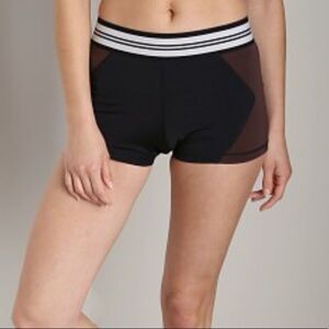 Olympia Activewear‎ Xena Hot Short Blk/Brn Cycling Biker Shorts Size Small